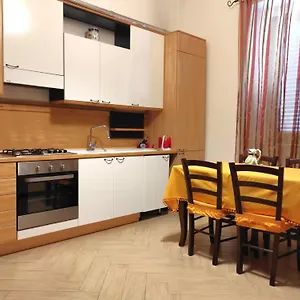  Appartamento Le Muse Casa Vacanze Italia